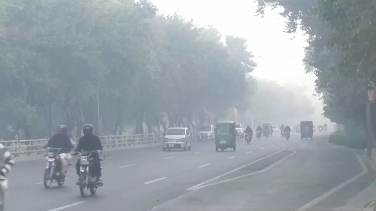 Токсичный смог в Пакистане угрожает здоровью жителей