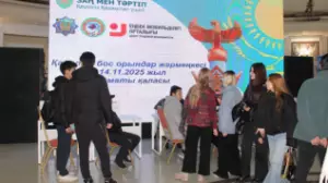 Алматыда Жұмысшы мамандықтары жылы аясында жалпықалалық бос жұмыс орындары жәрмеңкесі өтті