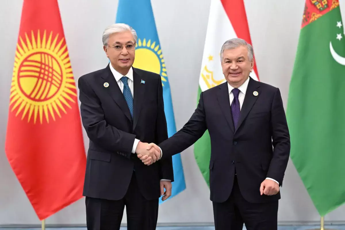 Токаев прибыл на VII Консультативную встречу лидеров Центральной Азии