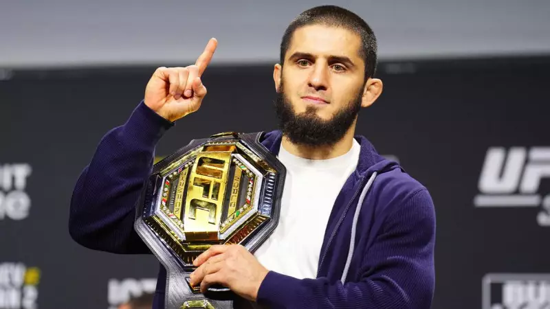 Ислам Махачев UFC тарихына есімін жазды
