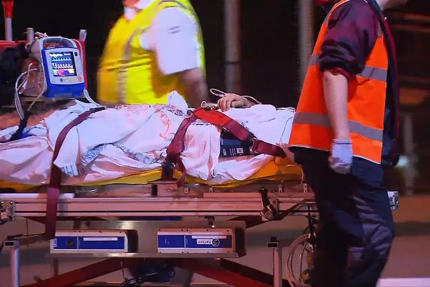 В Австралии гоночный автомобиль протаранил трибуну: девять зрителей пострадали