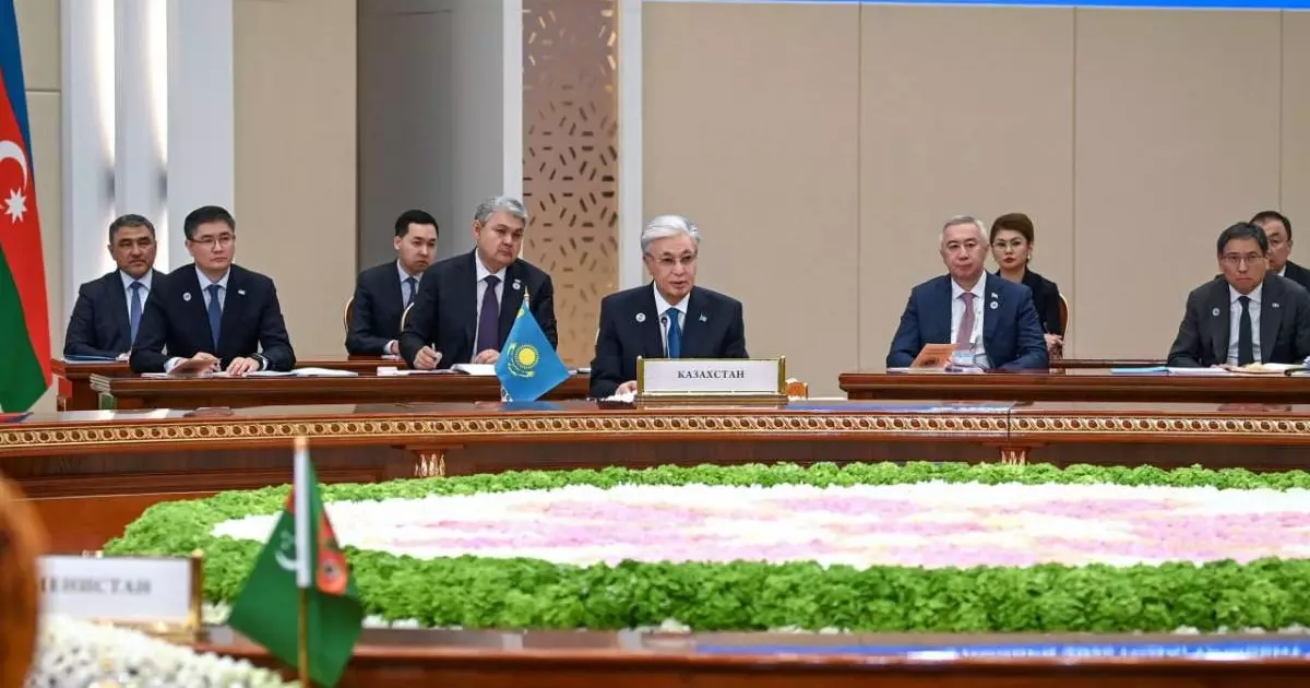  Қасым-Жомарт Тоқаев: Орталық Азияның біртұтас туристік брендін ілгерілетуде пәрменді шаралар қабылдау қажет 