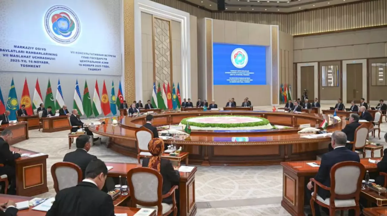 Президент РК предложил создать в Астане центр изучению редкоземельных металлов