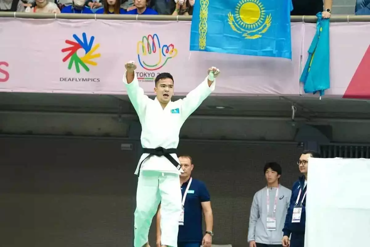 Қазақстандық дзюдошылар Токиода екі "алтын" жеңіп алды