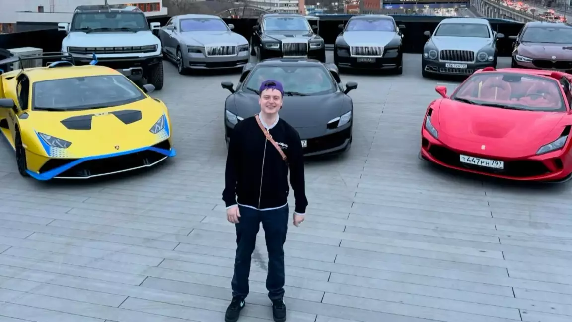 Қазақстанда танымал блогерге іздеу жарияланды