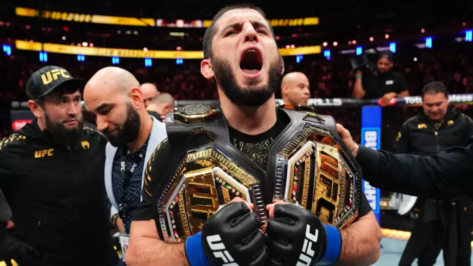 Махачев вошел в историю UFC: реакция бойцов