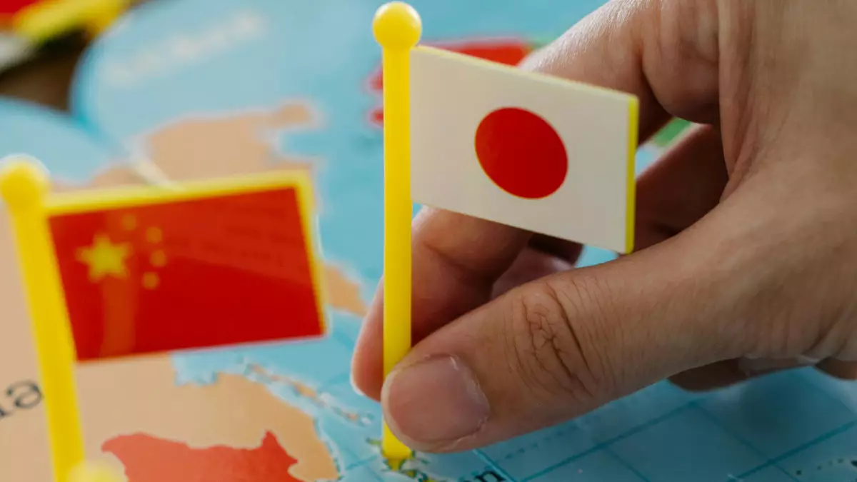 Қытай билігі азаматтарын Жапонияға барудан уақытша бас тартуға шақырды