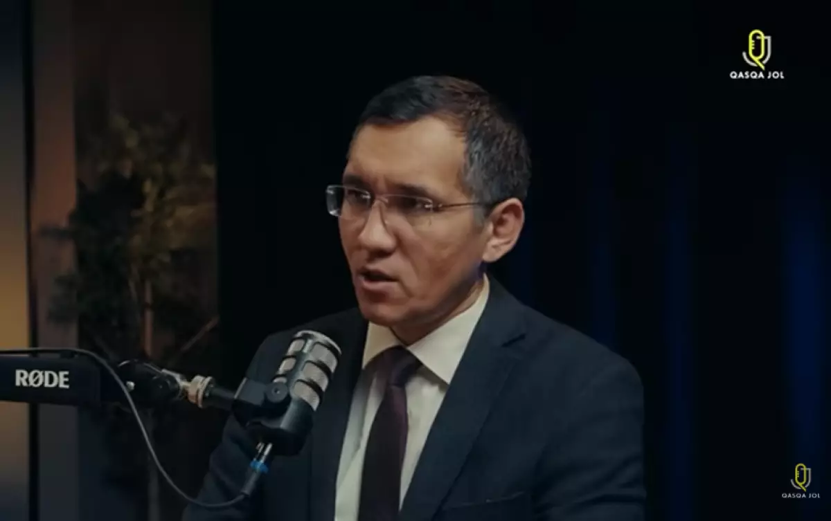 «Қазақ-Америка қатынастары жаңа деңгейге көтерілді» – Сарапшы Жанат Момынқұлов (ВИДЕО)