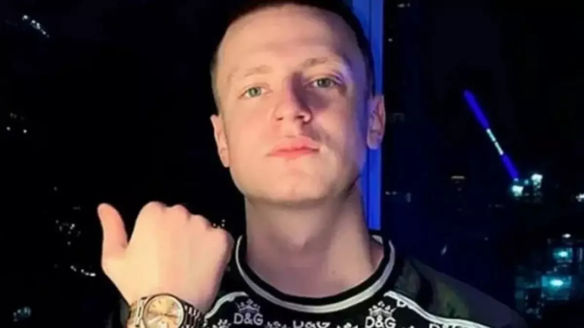 Белорусский блогер Mellstroy разыскивается в Казахстане.