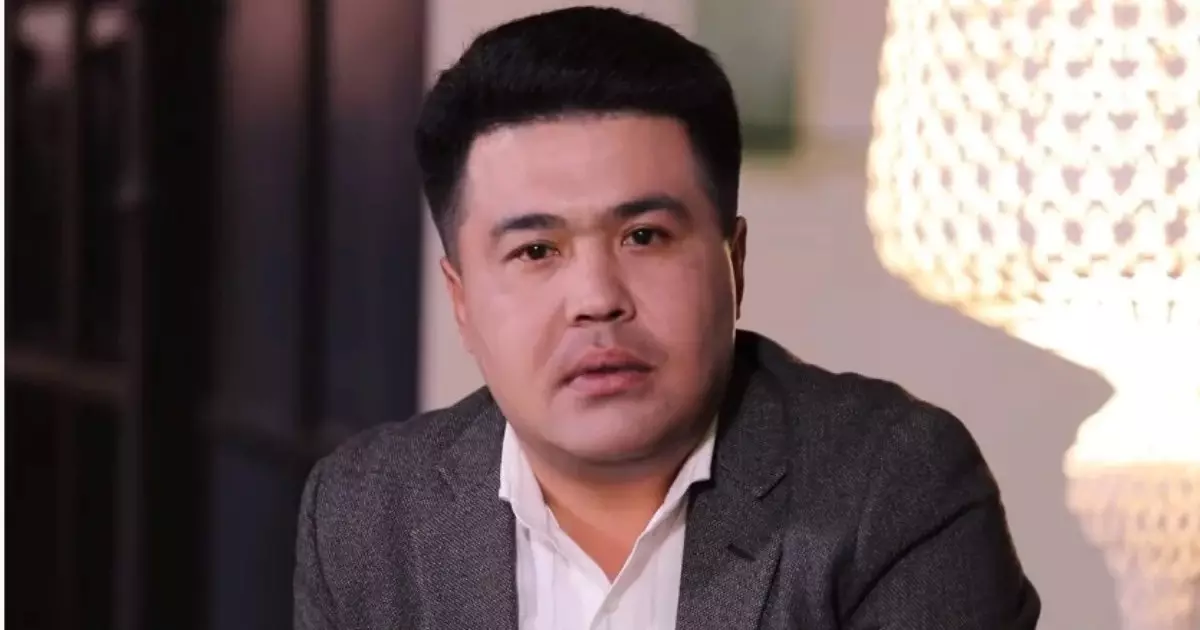  `Маңдайымызға жазылған тағдыр шығар`: `Жігіттер` тобының әншісі балалық шағы туралы айтты 