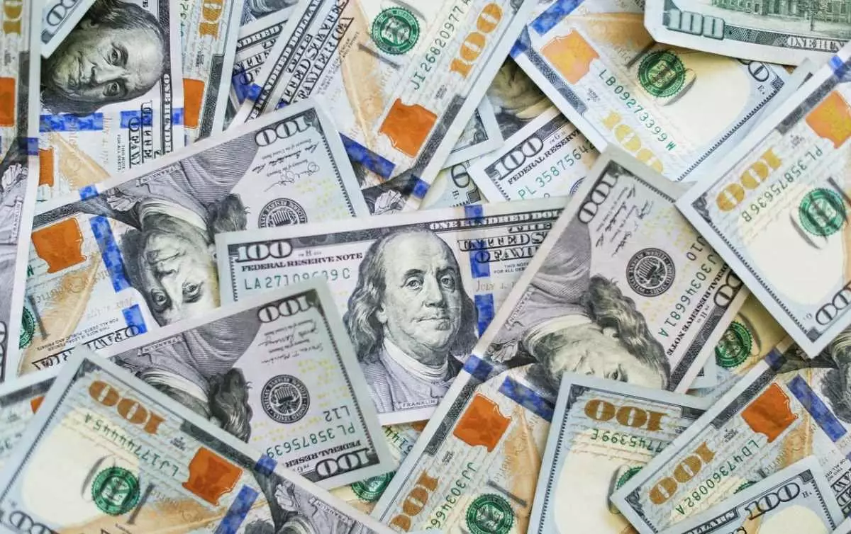 В каких обменниках самый выгодный курс доллара