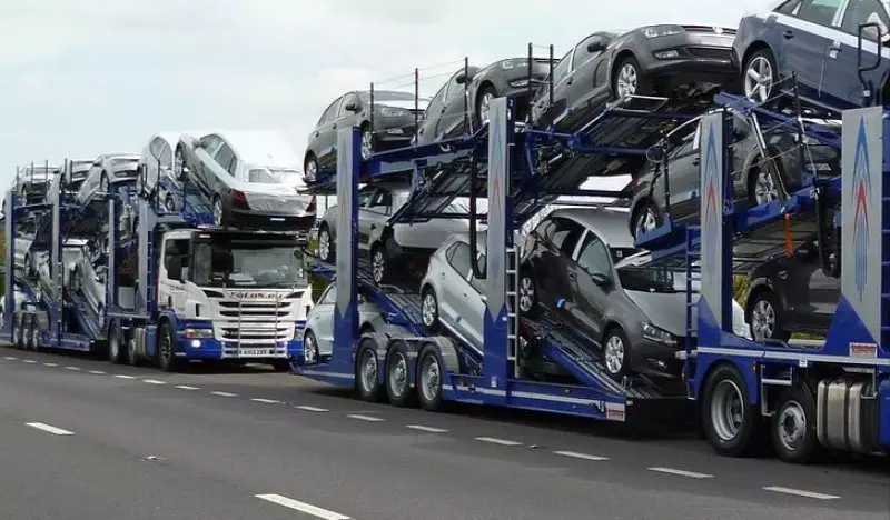 Тысячи автовозов из Китая застряли в Казахстане