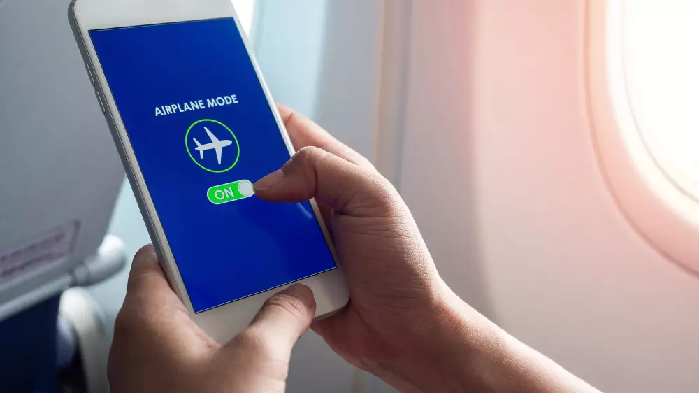 Пилоты объяснили, что произойдёт, если не включить “режим полёта“