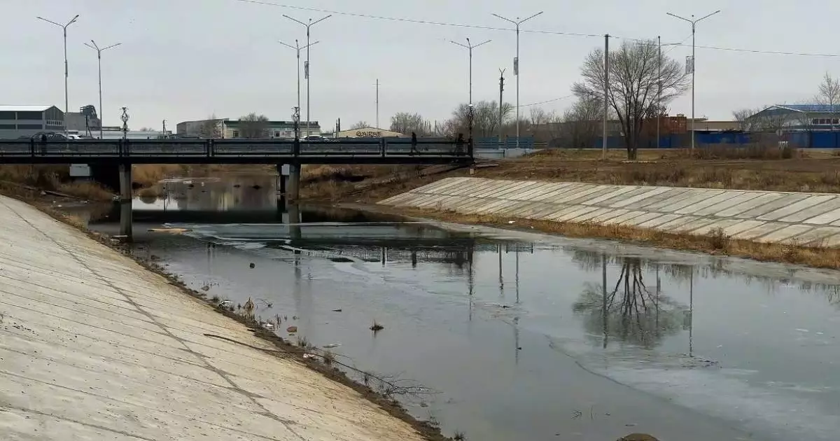  Көкшетауда мұздың астына түсіп кеткен 3 бала аман қалды 