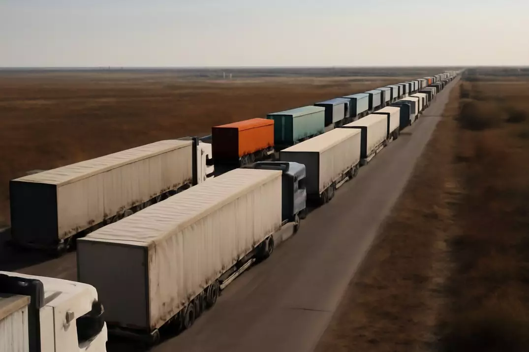 Затор на границе Казахстана и России парализовал торговлю и нарушил туризм.