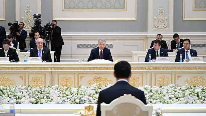 Узбекистан и Туркменистан возобновят прямые авиарейсы между столицами