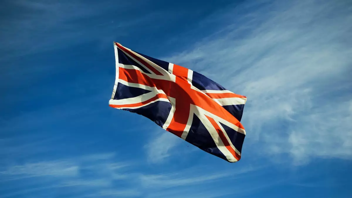 Британия миграциялық саясатты қатаңдатпақ