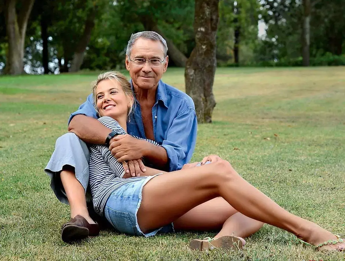 У Высоцкой и Кончаловского появился третий ребенок - новости на Lada.kz 17.11.2025