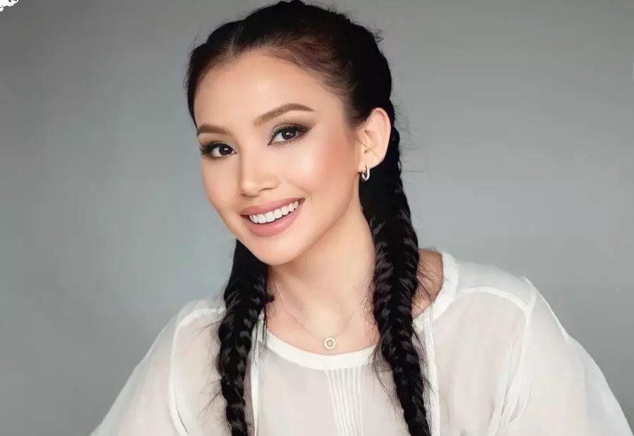 Әнші Динара Әлжан еркектің қыдыруы «норма» екенін айтып, елді дүрліктіріп жатыр