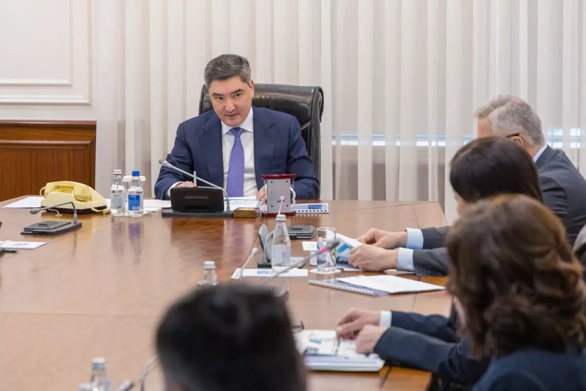 Проверки раскрыли схемы в частных школах: Премьер-министр обещает навести порядок