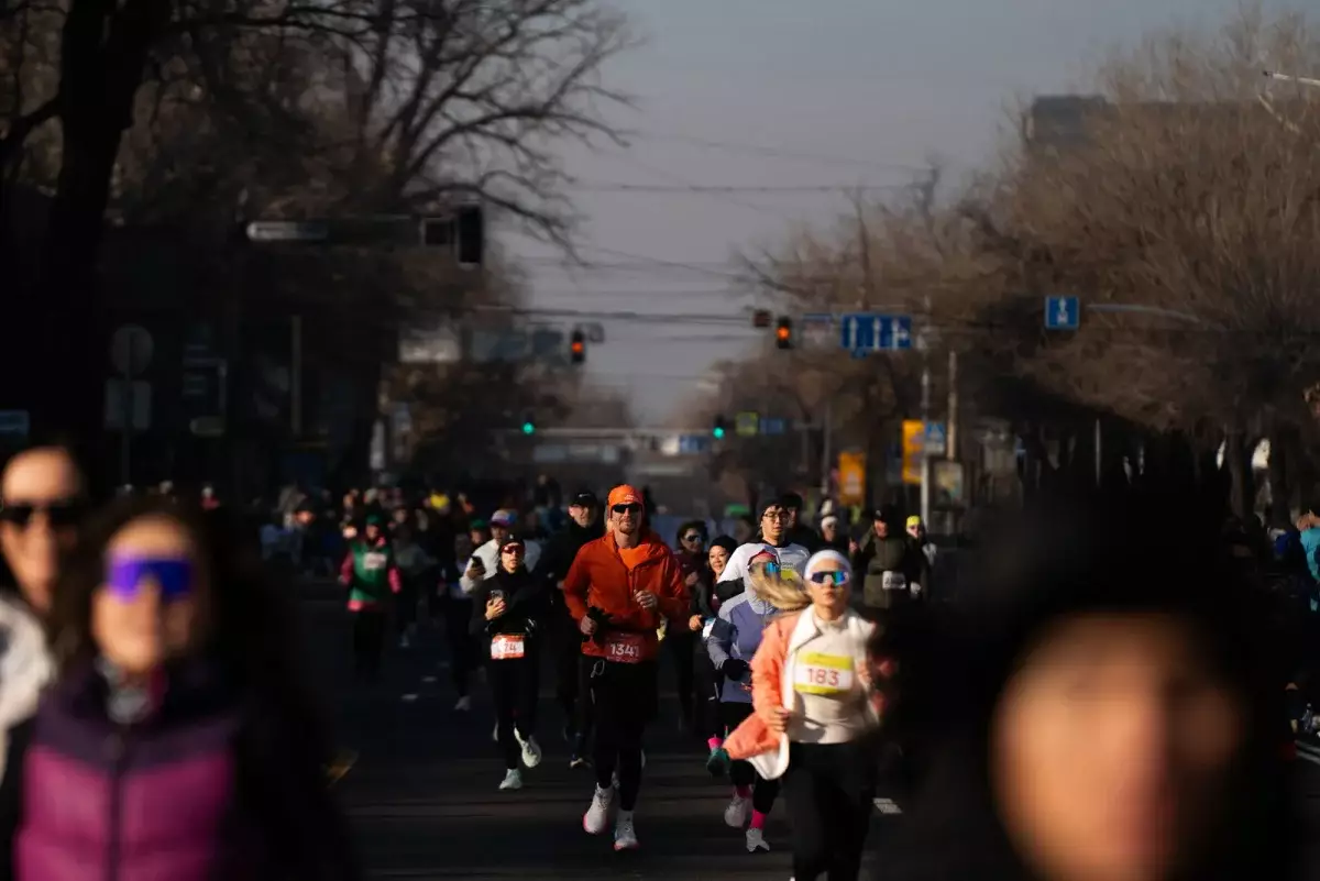 20 елден 2500 қатысушы: Алматыда 2025 жылғы маусымның соңғы  City Run мәрелік жарысы  өтті