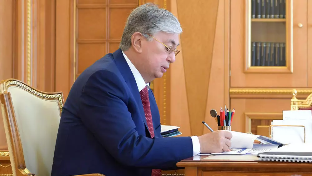 Президент «Жасанды интеллект туралы» заңға қол қойды