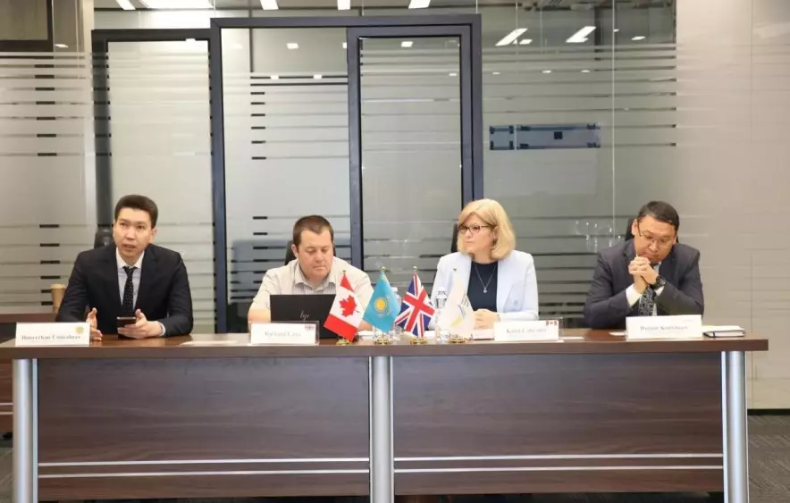 Казахстан расширяет международное сотрудничество в важнейшей сфере авиации 