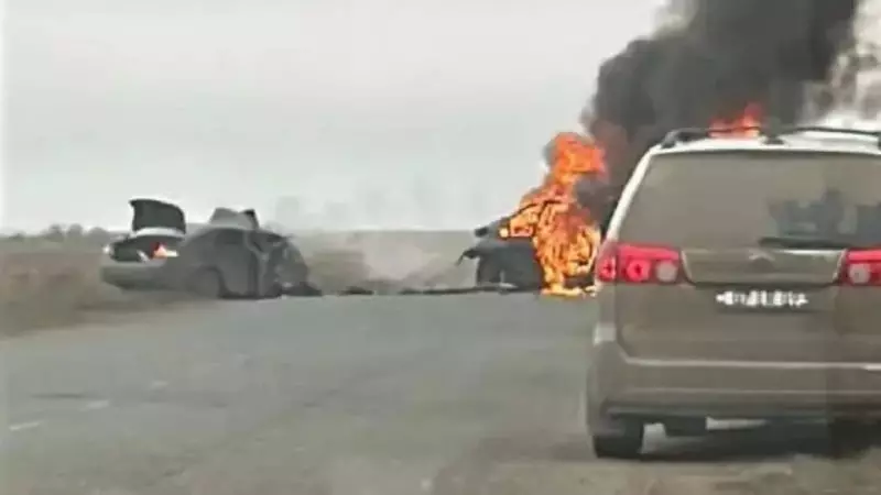Лобовое столкновение: восемь человек погибли в страшном ДТП в ЗКО