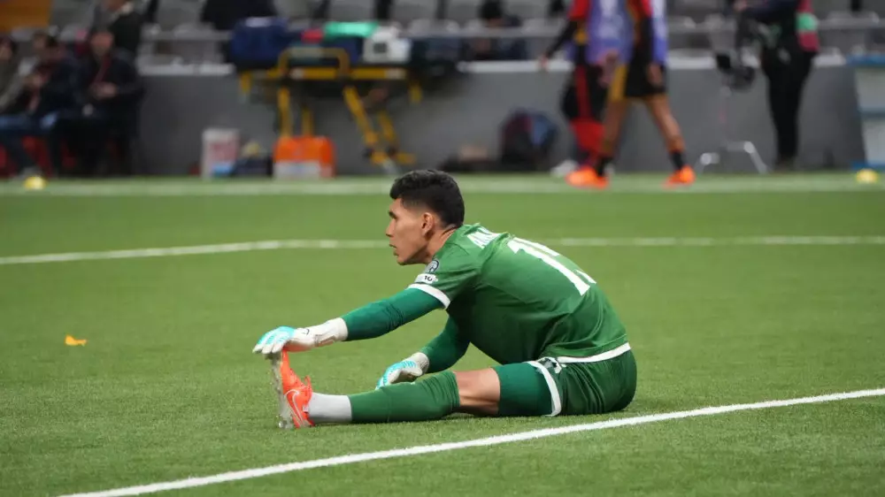 “Мастер-класс“: УЕФА отметил игру Анарбекова в матче против Бельгии