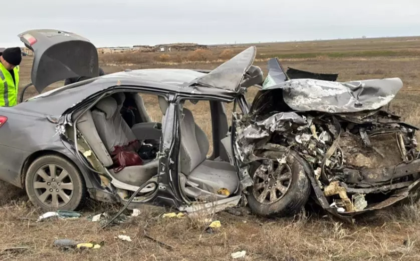 Батыстағы қантөгіс жол апаты: 8 адам бірден қаза тапты