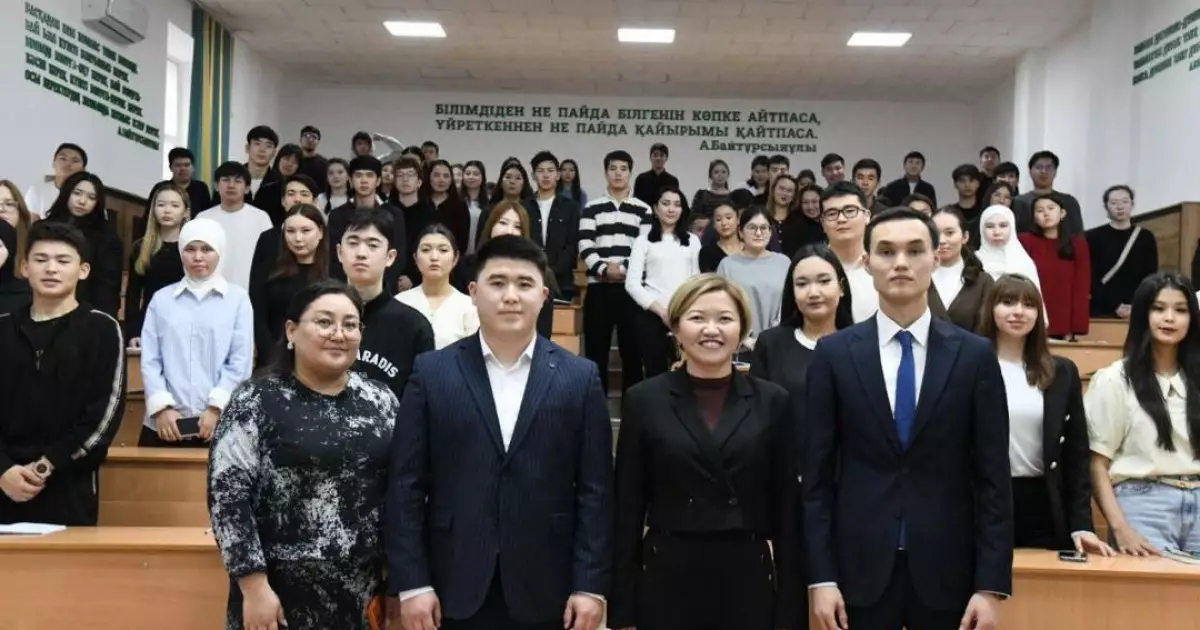   Астанада экологиялық жауапкершілік пен рухани құндылықтардың байланысы туралы танымдық кездесу өтті   