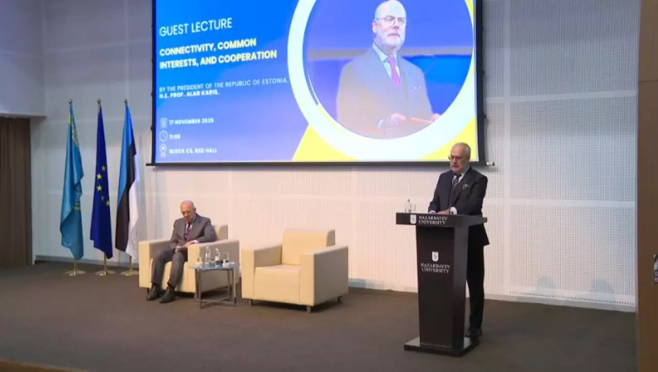 Президент Эстонии провёл лекцию для студентов NU