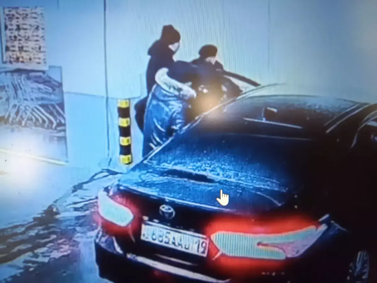 «Меня избили, чтобы я не дошла до президента»: казахстанка заявила о давлении силовиков (видео) - новости на Lada.kz 17.11.2025