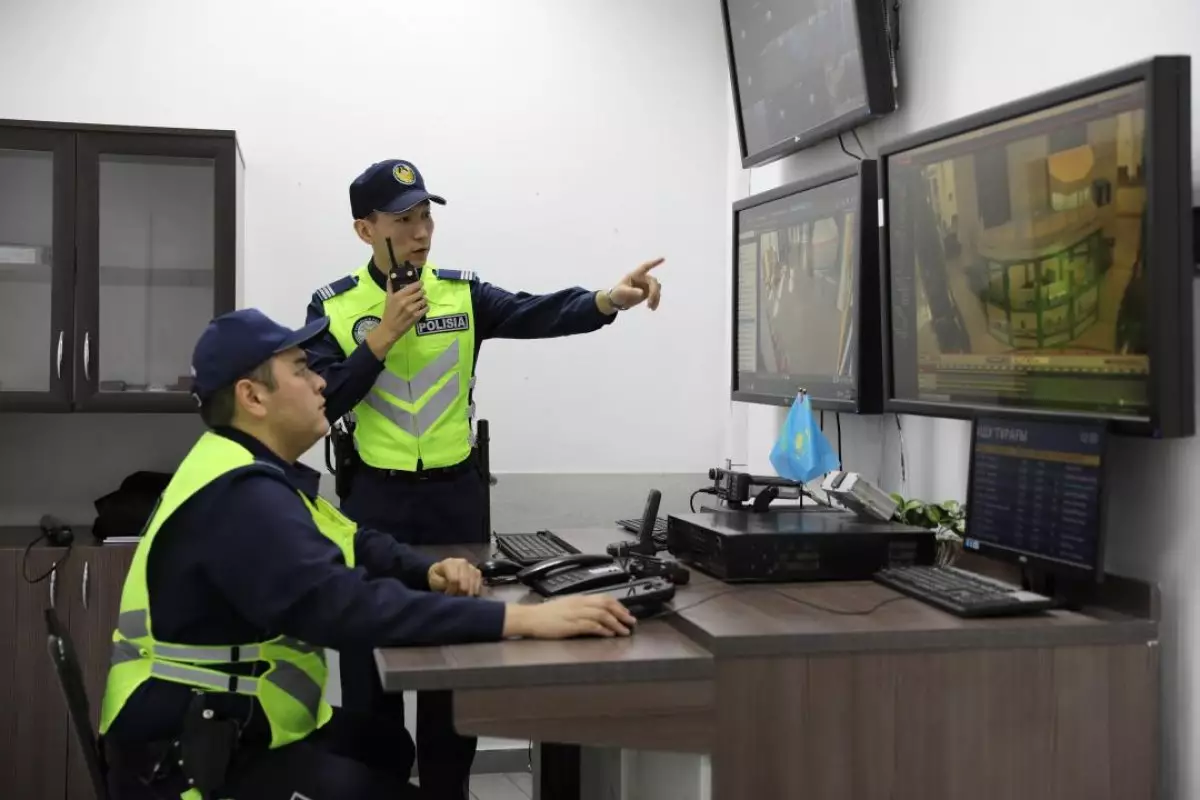 Иностранец сморкался в неположенном месте в аэропорту Астаны