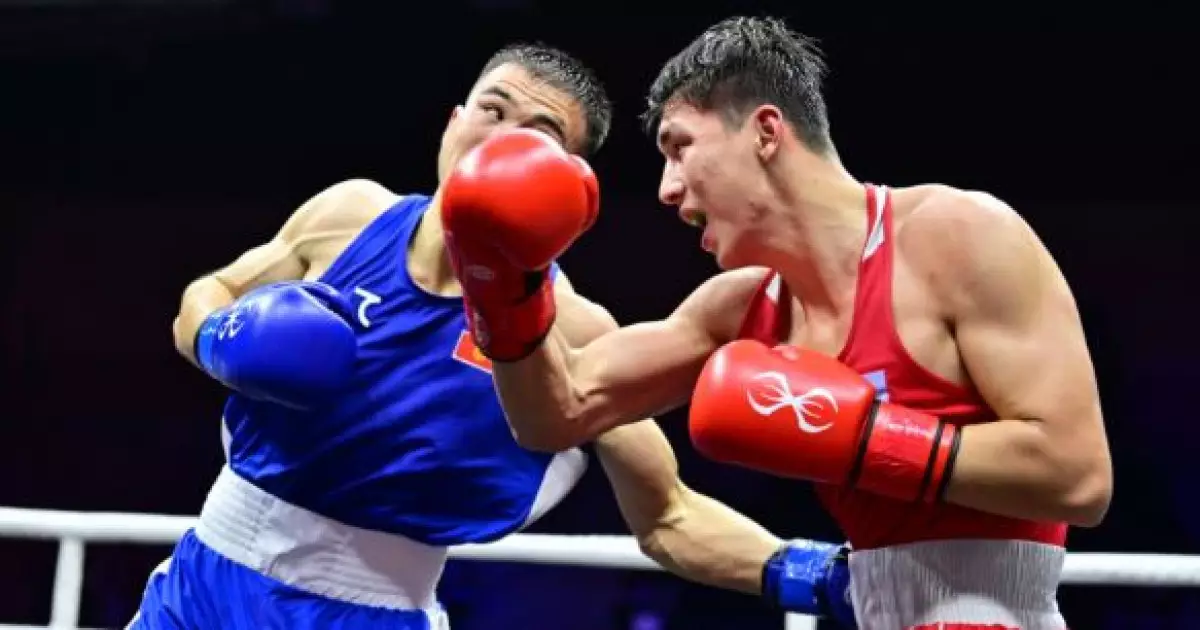   Бокстан әлем кубогі: Нұрбек Мұрсал қырғыз боксшысын жеңіп, жартылай финалға шықты   