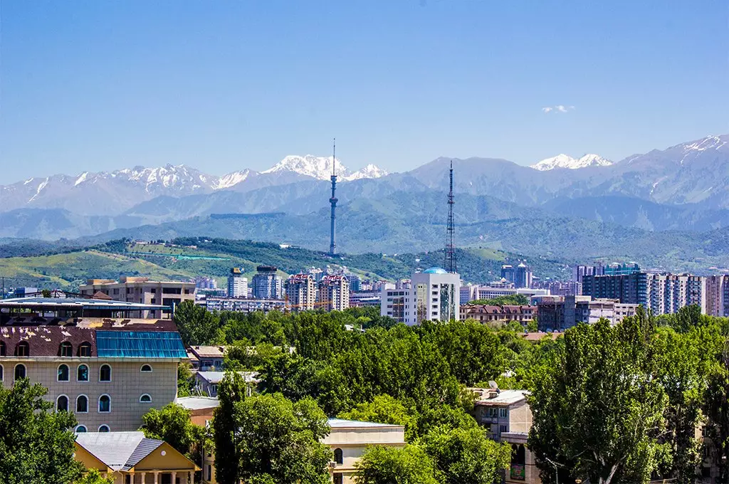 На Байконурском космодроме произошло столкновение двух машин, в результате чего погибли восемь человек.