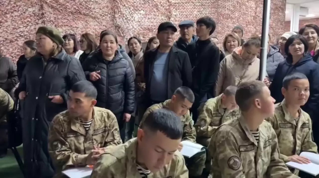 Армия глазами матерей: родители посетили бригаду морпехов