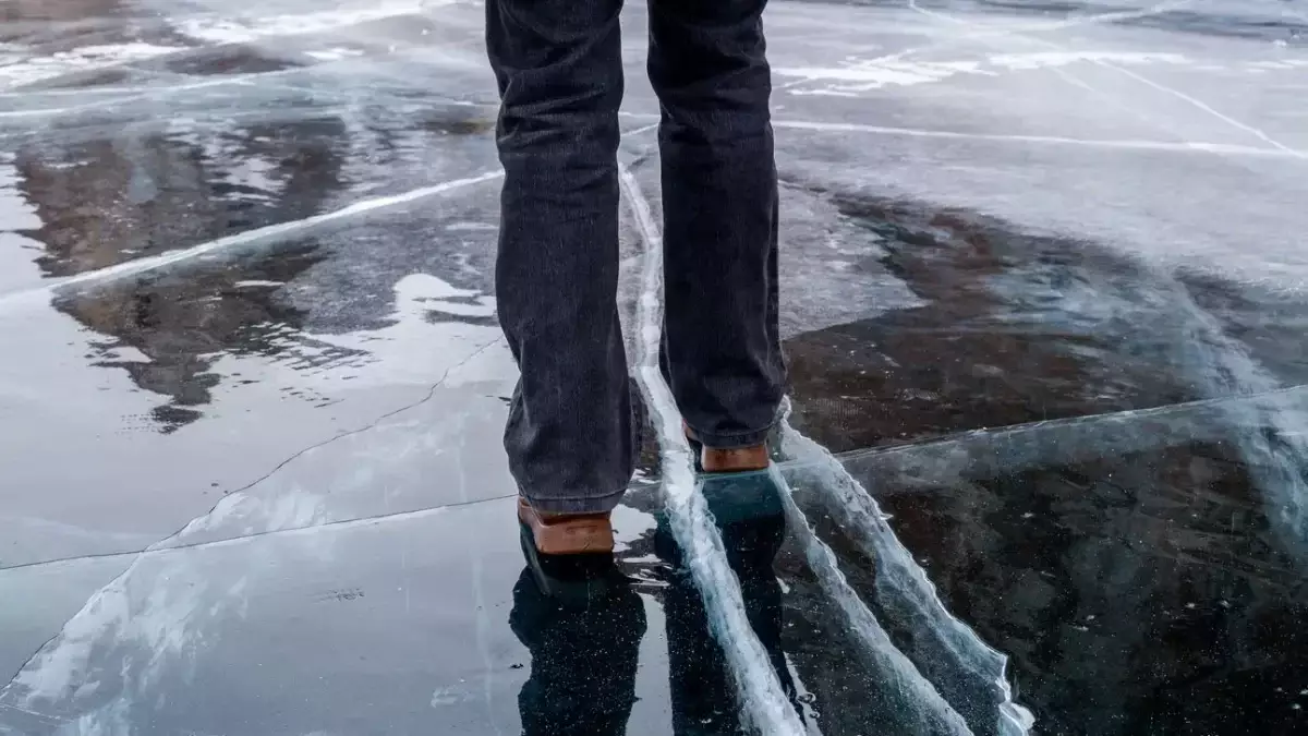 Көкшетауда мұз жарылып, үш бала суға құлап кетті