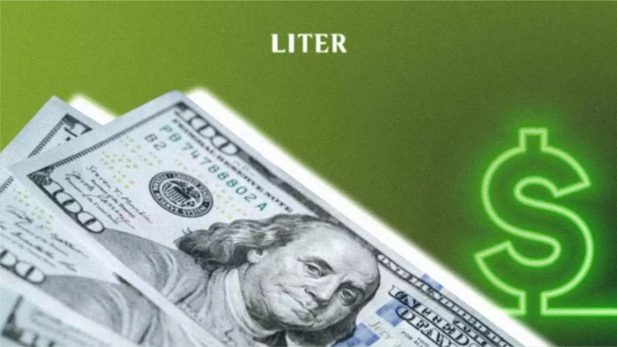 Валютные качели: доллар снова вырос в Казахстане