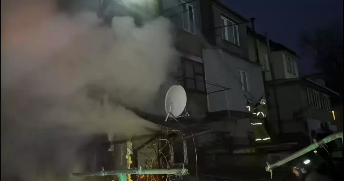 Алматы облысында өрт болып, 18 отбасы далада қалды