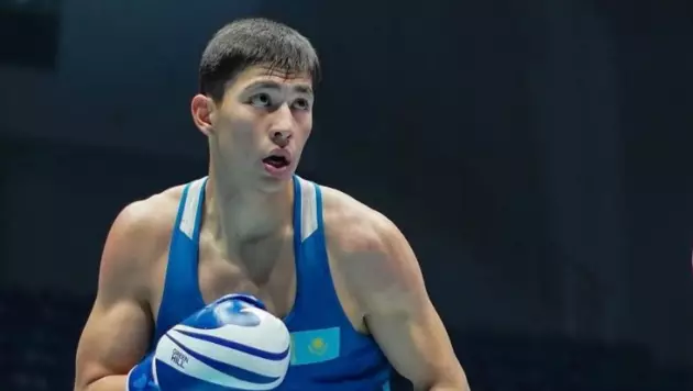 Әлем кубогі жүлдесі үшін айқаста бірінші қазақ боксшы жеңіске жетті