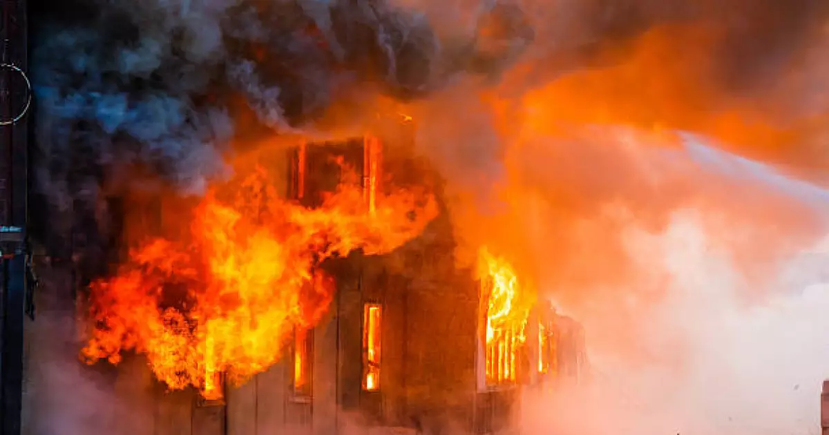   Жетісайда жер үй өртеніп, 12 адам, соның ішінде 9 бала тірідей жанып кетті   