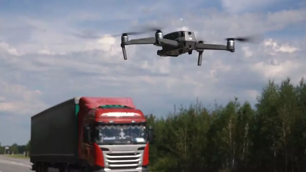 Енді жүргізушілерді дрондар бақылайды – ІІМ