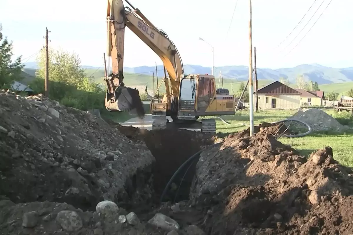 Крупный прорыв в инфраструктуре: в Турксибском районе построено свыше 247 км сетей