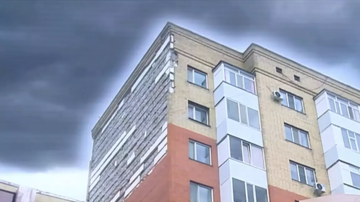 Астанада басына кондиционер құлап жараланған фельдшер қайтыс болды