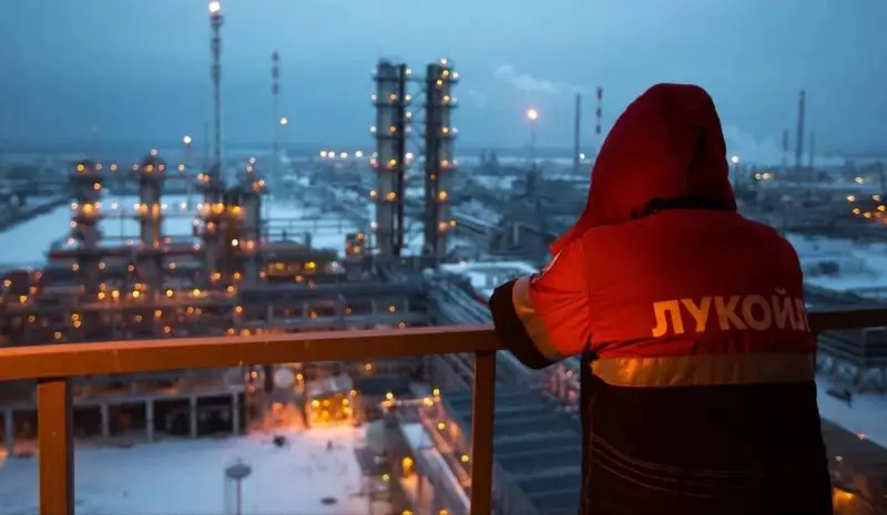 Активы "Лукойла" в Казахстане "предложили" Китаю