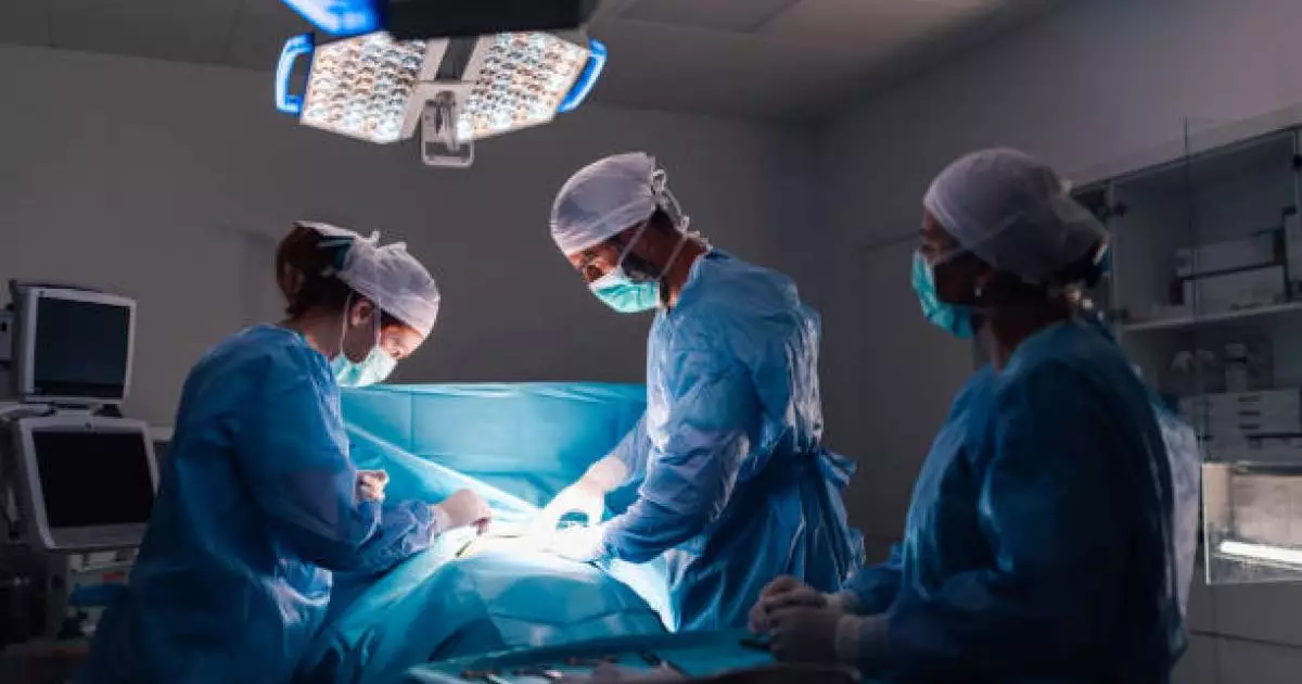  Маңғыстаулық дәрігерлер науқастың өміріне қауіпті тромбты 13 минутта алып тастады 