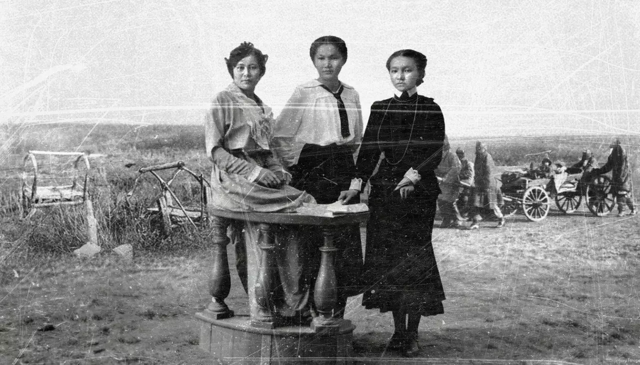 Алаш қыздары және жылу жию дәстүрі