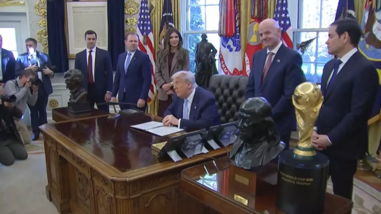 США упростят визовый режим для футбольных фанатов