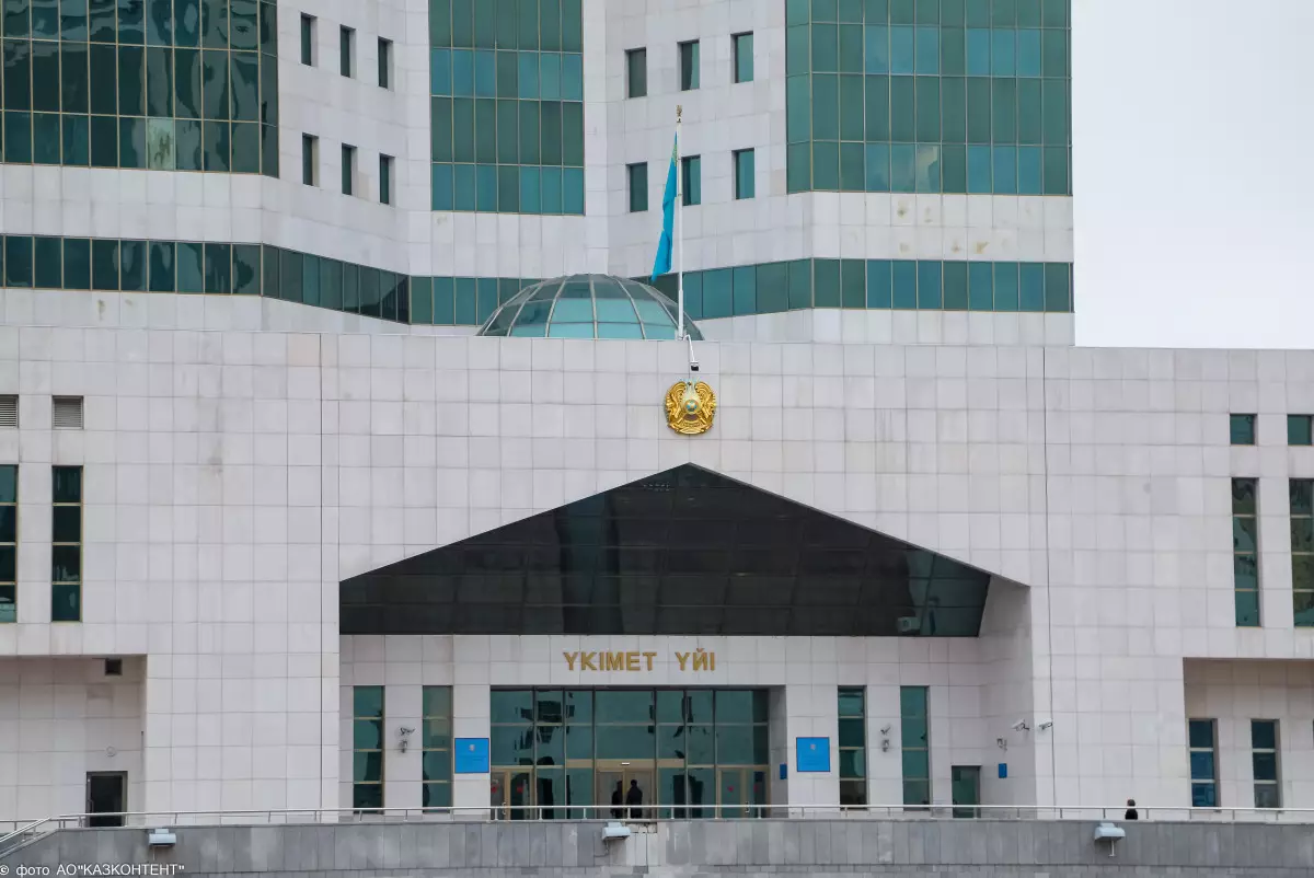 Правительство усиливает контроль за ценами на продукты